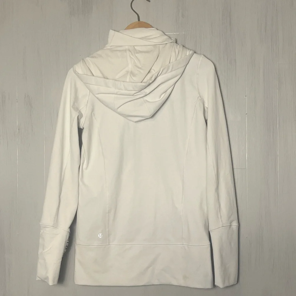 Lululemon Stride Jacket *Brushed in White/White Black Glacier Lace Size 6‎ - Picture 6 of 11
